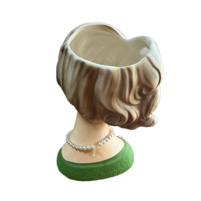 Vintage 1960s Napcoware Lady Head Vase C7472 Green Dress - Complete Jewelry & Sticker This is a beautiful and highly...