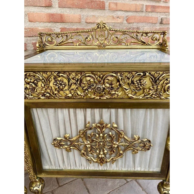 Metal 19th Century French Bronze Vitrine Nightstands with Glass Doors and Brass Drawers, Set of 2 For Sale - Image 7 of 18