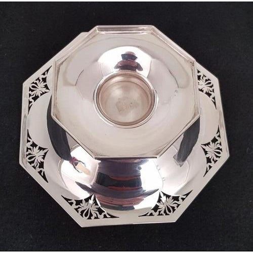 George V Sterling Silver Tazza Fruit Bowl from Walker & Hall, Sheffield, 1927 For Sale - Image 12 of 18