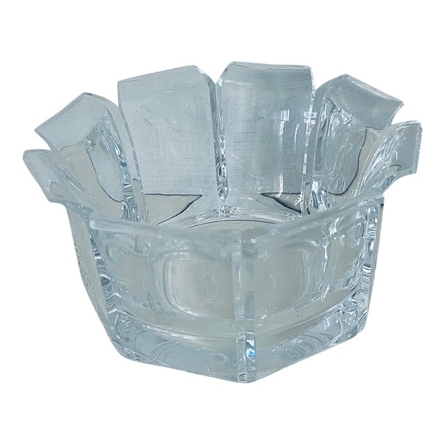 Great Karl Springer Style Mid-Century Modern Lucite Bowl For Sale