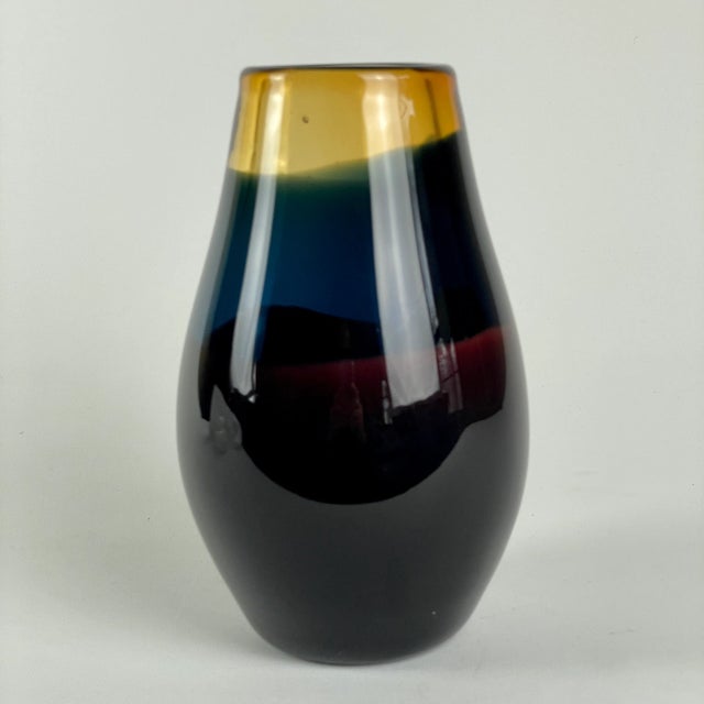 Mid-Century Modern 1970s Hand Blown Multi Layered Color Glass Vase For Sale - Image 3 of 10