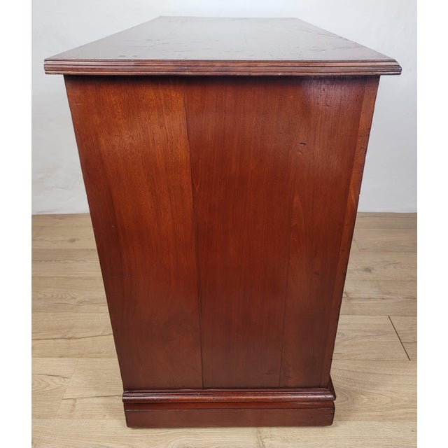 Edwardian Walnut 2 Over 3 Chest of Drawers with Drop Handles, 1910s For Sale - Image 17 of 18