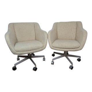 Mid-Century Modern Shelby Williams Swivel Rolling Lounge Chairs - a Pair For Sale