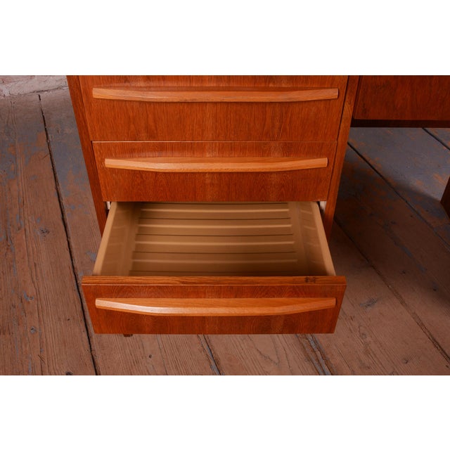 Brown Mid-Century Writing Desk in Oak from Interier Praha, Czech, 1950s For Sale - Image 8 of 12