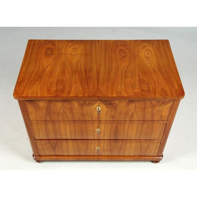 Small antique cherry chest of drawers Thuringia Cherry Biedermeier around 1840 Dimensions: H x W x D: 82 x 104 x 58 cm :...