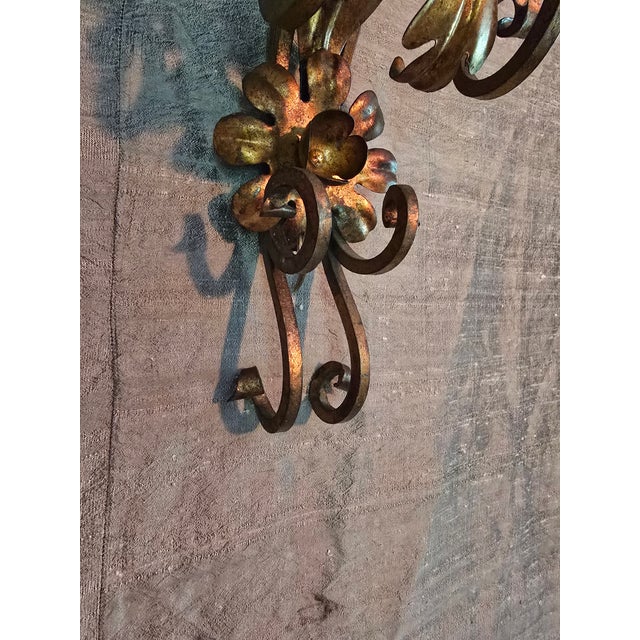 Vintage Italian Gilt Pair Sconces For Sale - Image 4 of 7
