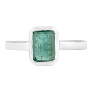 Natural Emerald Bezel Set Solitaire Ring in 925 Sterling Silver - Size 7.5 For Sale