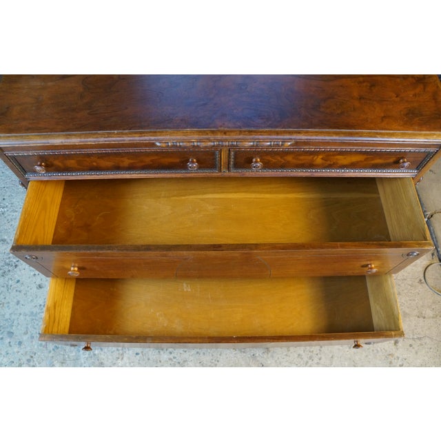 Antique Knox-Hutchins Burled Walnut 4 Drawer Dresser With Mirror & Jewelry Boxes For Sale - Image 11 of 18
