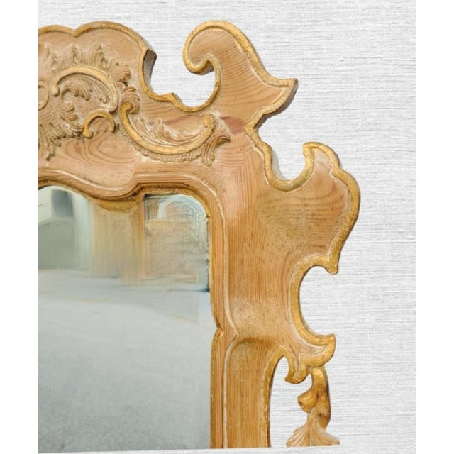 Dorothy Draper Vintage Carved Wood Rococo Style Berry Leaf Regency Natural Wood Tone Wall Mirror For Sale - Image 4 of 8