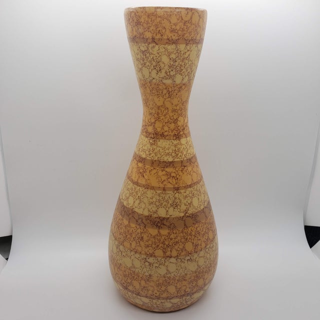 Mid-Century Modern Madeleine Originals Ca Striped Yellow Pottery Vase For Sale - Image 3 of 9