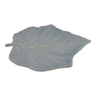 Waverly Fabrics Leaf Shape Ice Blue Ceramic Catchall Decorative Dish For Sale
