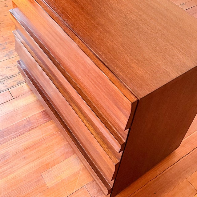 Mid Century Two Piece Stacking Dresser For Sale - Image 17 of 18