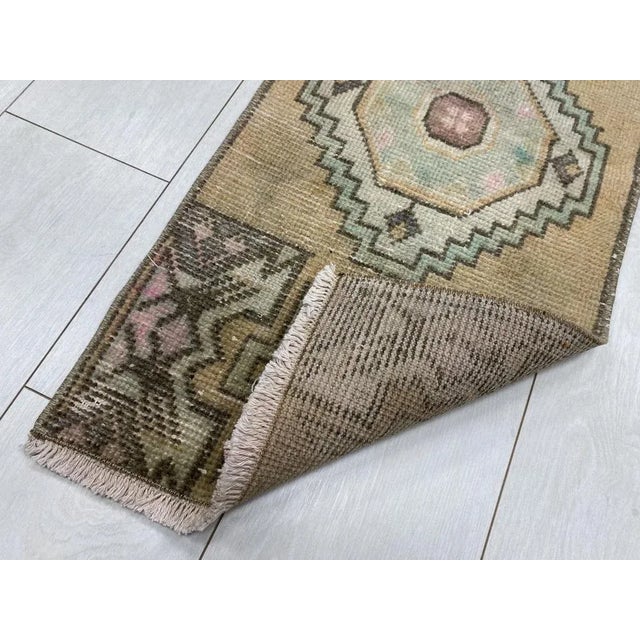 Small Turkish Wool Rug, 1960s, in Flawless conditions. Designed 1960 to 1969