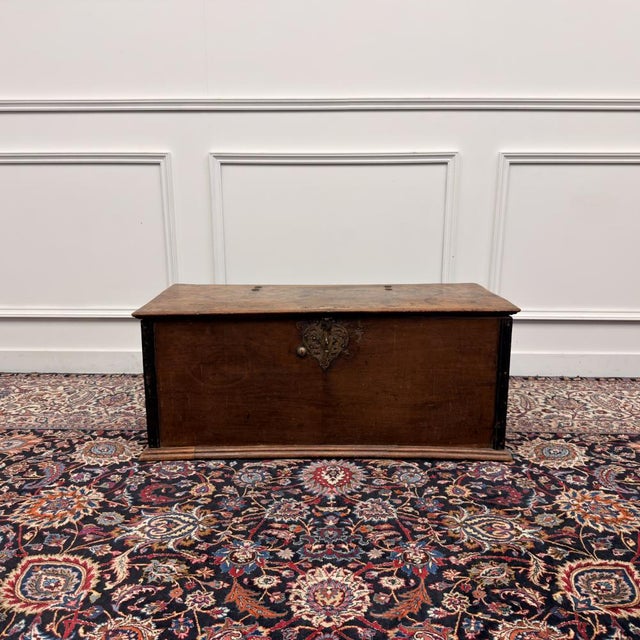Antique Colonial Blanket Chest Classic and Elegant | Antique chests in English, Classic and Chesterfield styles. This...