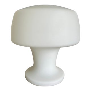 1960s Mid-Century Modern Laurel "Mushroom" Table Lamp in Frosted White Milk Glass For Sale