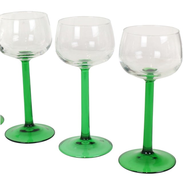 Vintage Alsace Wine Glasses with Green Stems from Luminarc, 1970s, Set of 12, in Very Good conditions. Designed 1970 to 1979
