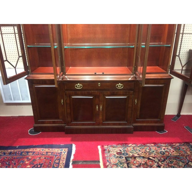 Vintage China Cabinet, Henredon Furniture For Sale - Image 11 of 17