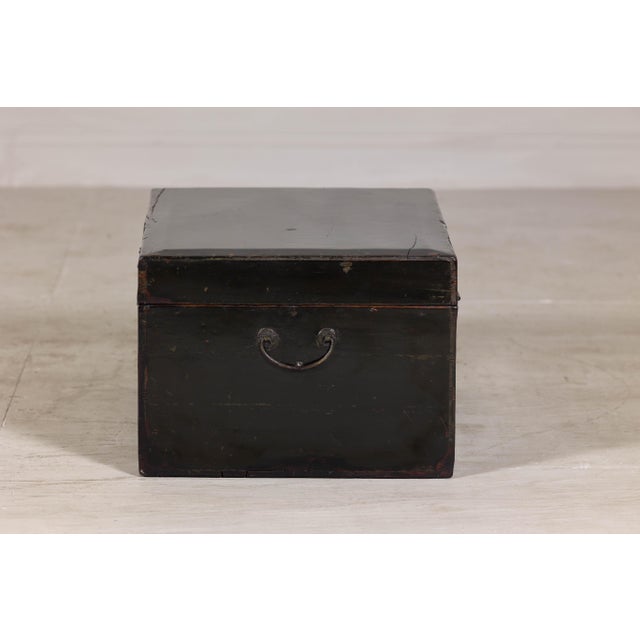 Early 20th Century Hand-Painted Black and Gold Lacquer Trunk with Court Scene, Late Qing Dynasty For Sale - Image 4 of 12