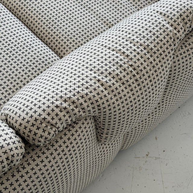 Textile 1970s Confidential Sofa by Alberto Rosselli for Saporiti For Sale - Image 7 of 10