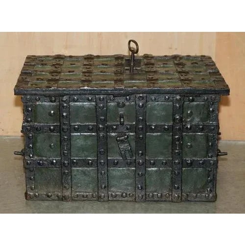 German Wrought Iron Safe Chest, Mid-17th Century For Sale - Image 11 of 18