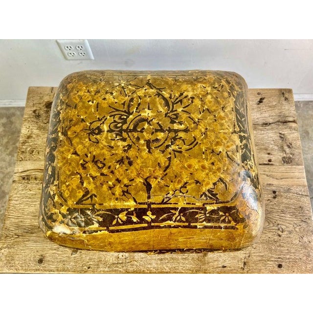 19th Century Antique Distressed Lidded Box, Chinese Paper Mache For Sale - Image 4 of 18