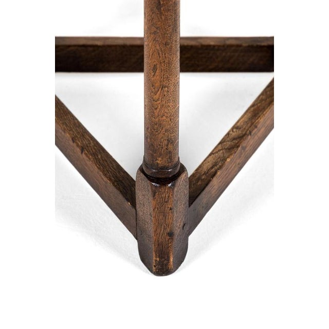 Brown Clover Leaf Occasional Table in Oak For Sale - Image 8 of 10