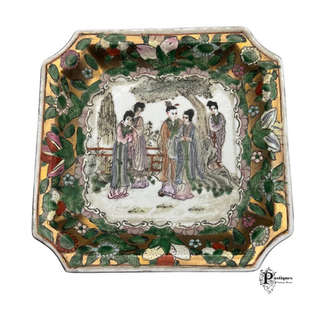 Green Vintage Qing Period Famille Rose Medallion Square Decorative Plate For Sale - Image 8 of 8