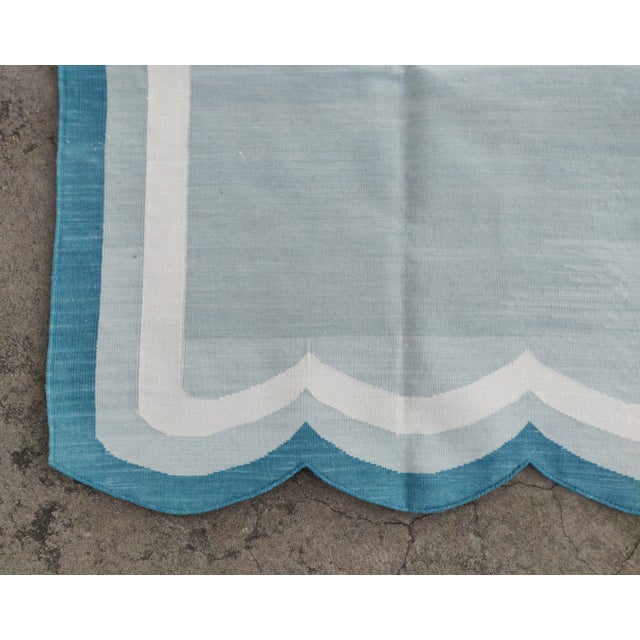 Casa Cosima Handmade Cotton Vegetable Dyed Scalloped Edge Rug Gray With Teal Blue Border - 6x9 For Sale - Image 4 of 11