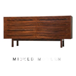 1960s Refinished Danish Modern Rosewood 65” Dresser For Sale