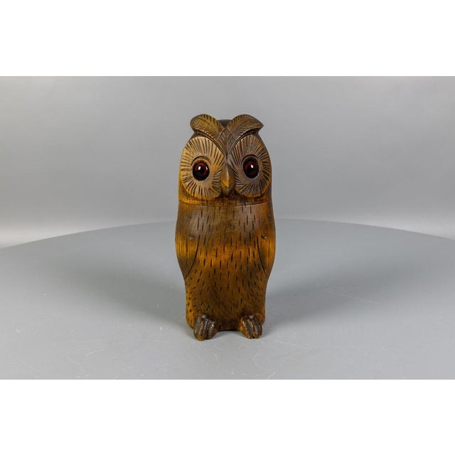 Mid-Century Black Forest Style Carved Linden Wood Owl Box, Germany, 1950s For Sale - Image 10 of 18