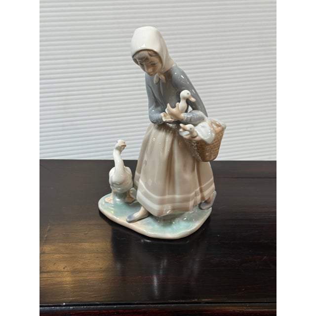Lladro Fulgencio Garcia for Lladró Shepherdess With Ducks Porcelain Figurine, Signed For Sale - Image 4 of 12