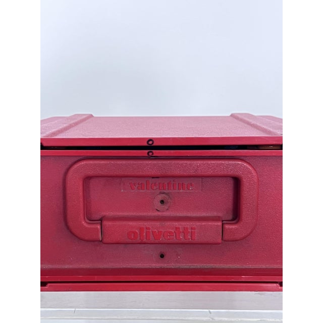 Valentine Typewriter by Ettore Sottsass for Olivetti Synthesis, 1980s For Sale - Image 11 of 12