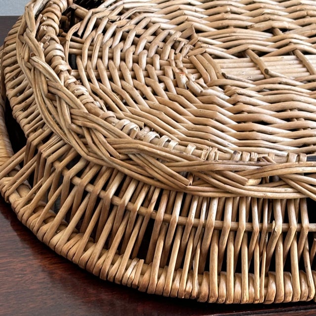 Early 20th Century Rustic European Wicker Tray For Sale - Image 5 of 11