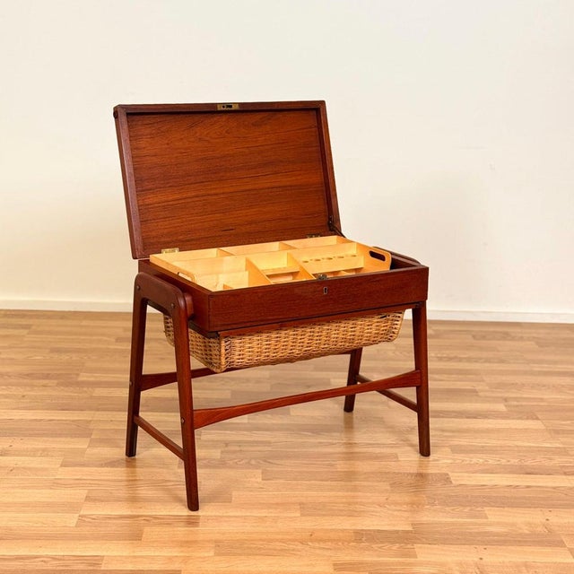 Teak Side or Sewing Machine Table, Denmark, 1950s-1960s For Sale - Image 6 of 15