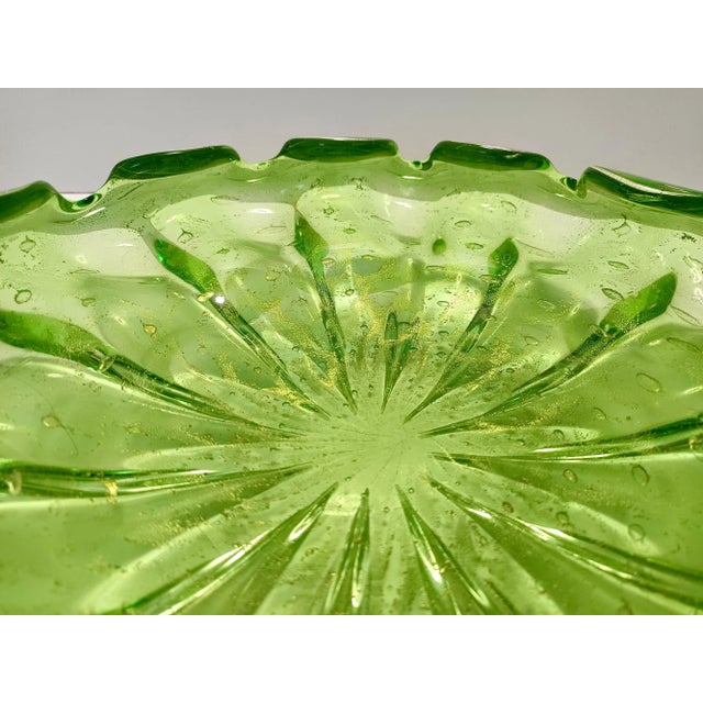 Large Green Bullicante Murano Glass Bowl with Gold Leaf, Italy, 1960s For Sale - Image 10 of 14