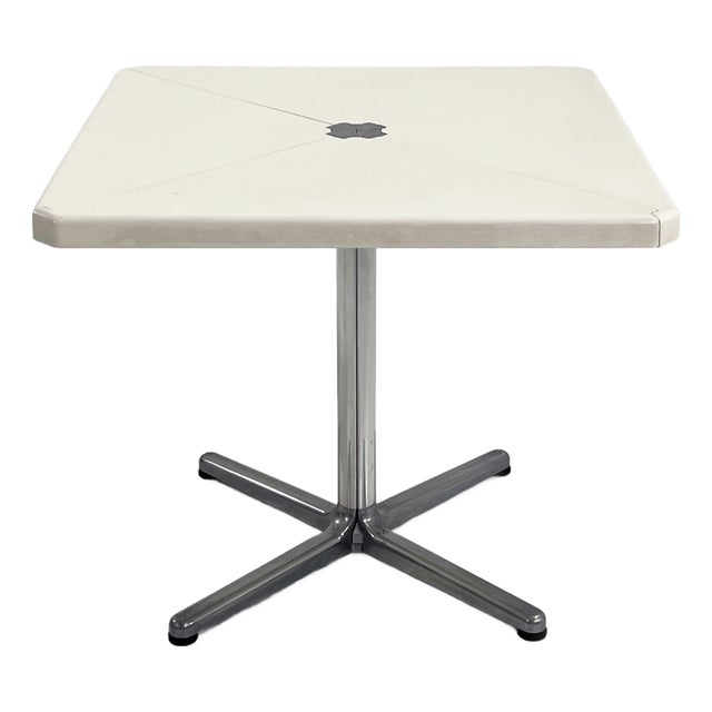 White Plana Folding Table by Giancarlo Piretti for Castelli, 1970s For Sale
