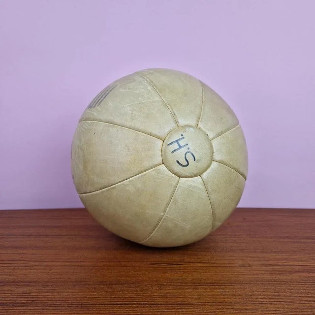 Vintage Leather Medicine Ball, 1960s For Sale - Image 4 of 6