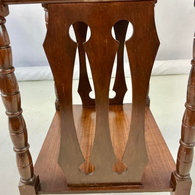 Wood Early 1900s Antique English Traditional Hollywood Regency Victorian Side Table For Sale - Image 7 of 14