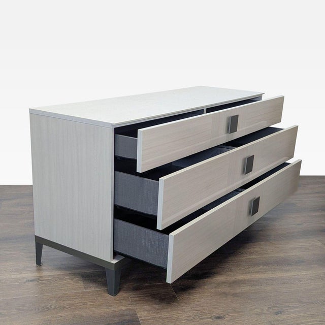 Modern Alf + DaFre Mont Blanc Modern 3-Drawer Dresser in Light Wood Finish For Sale - Image 3 of 11