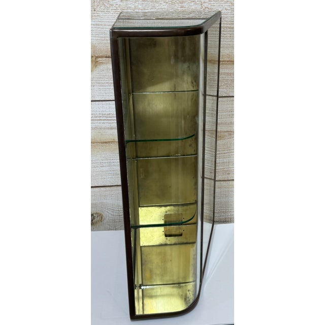 French Belle Epoque Bronze & Glass Angled Showcase/Vitrine, Paris, C. 1900 For Sale - Image 9 of 14