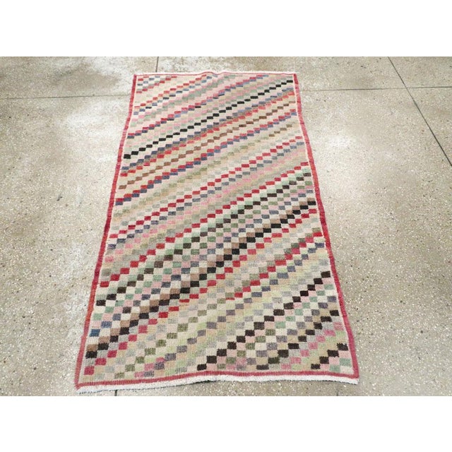Galerie Shabab Collection Mid-20th Century, Handmade Turkish Anatolian Throw Rug For Sale - Image 4 of 10