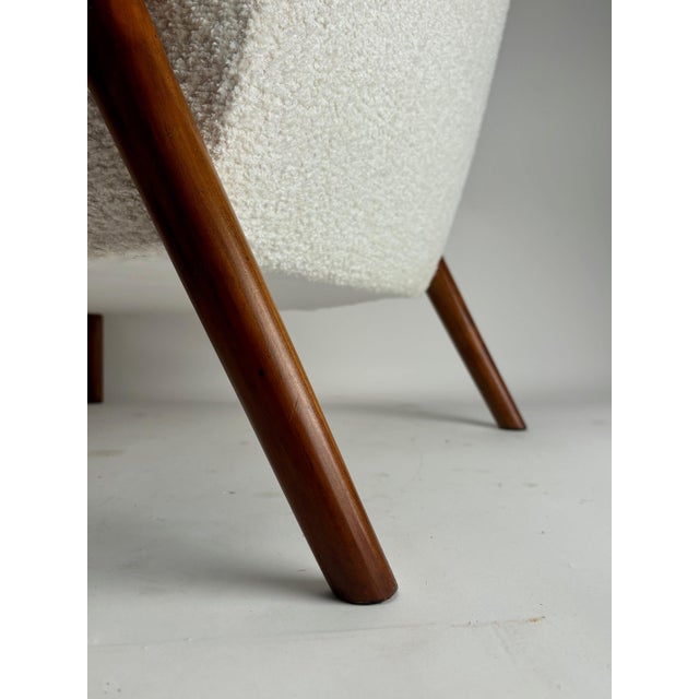 Brown Mid-Century Italian Armchair in Wood and Fabric in the style of Paolo Buffa, 1950 For Sale - Image 8 of 12