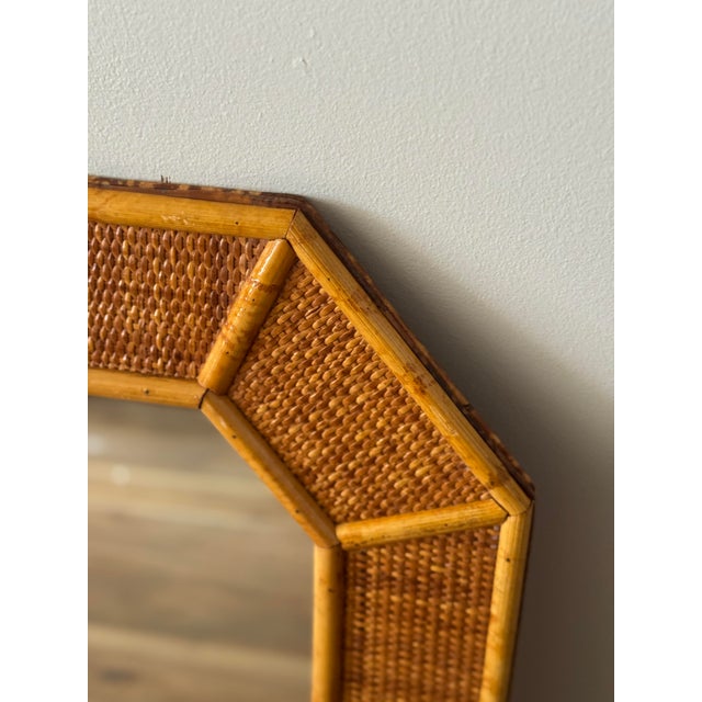 Mid Century Octagonal Reed & Rattan Wall Mirror With Faceted Frame For Sale In Philadelphia - Image 6 of 7