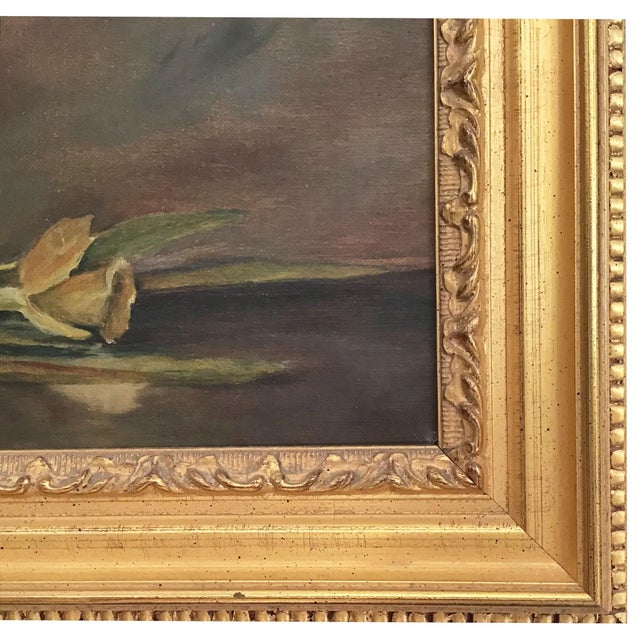 1940s Vintage English Framed Oil Painting of Daffodils in a Brown Jar For Sale - Image 5 of 9