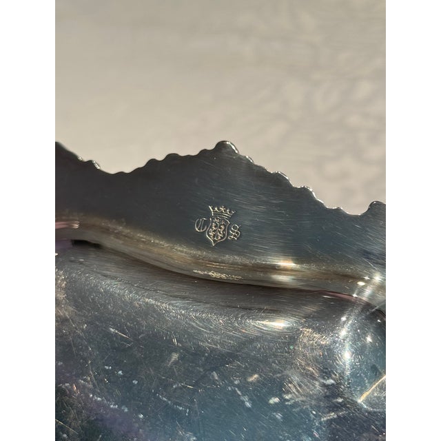 Vintage Crown Silver Co. Ornate Repoussé Silver Plate Rectangular Serving Platter For Sale In Los Angeles - Image 6 of 6