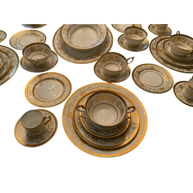 1970s Aynsley Imperial Gold Fine Bone China Estate Collection 130 Pc for 12 Teapot Coffee Pot Platters Staffordshire For Sale In Palm Springs - Image 6 of 12