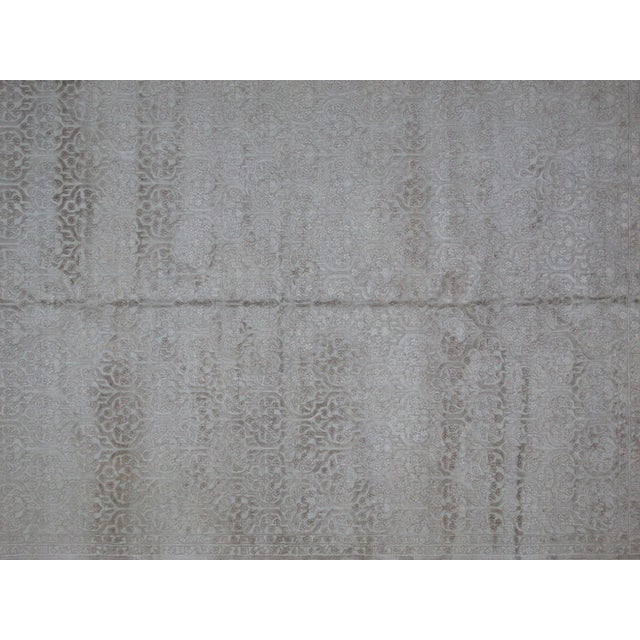 Silk and Wool Agra Carpet , 7'9' 10" For Sale In New York - Image 6 of 8