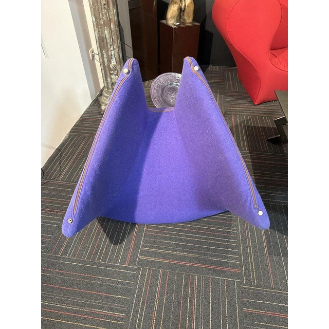 Chair by Kwok Hoi Chan for Steiner, 1970s, in Good conditions. Designed 1970 to 1979 I have official proof of authenticity...