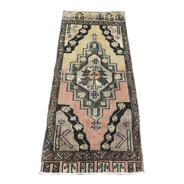 Turkish Yastik Rug 1'8" x 3'7" For Sale