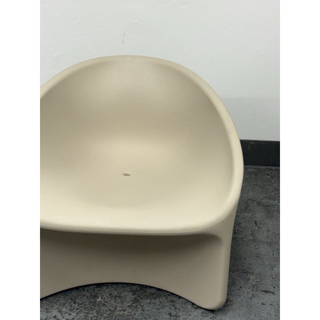 Hylnur Atlason for Heller Bluff Lounge Chair, Outdoor For Sale - Image 4 of 12